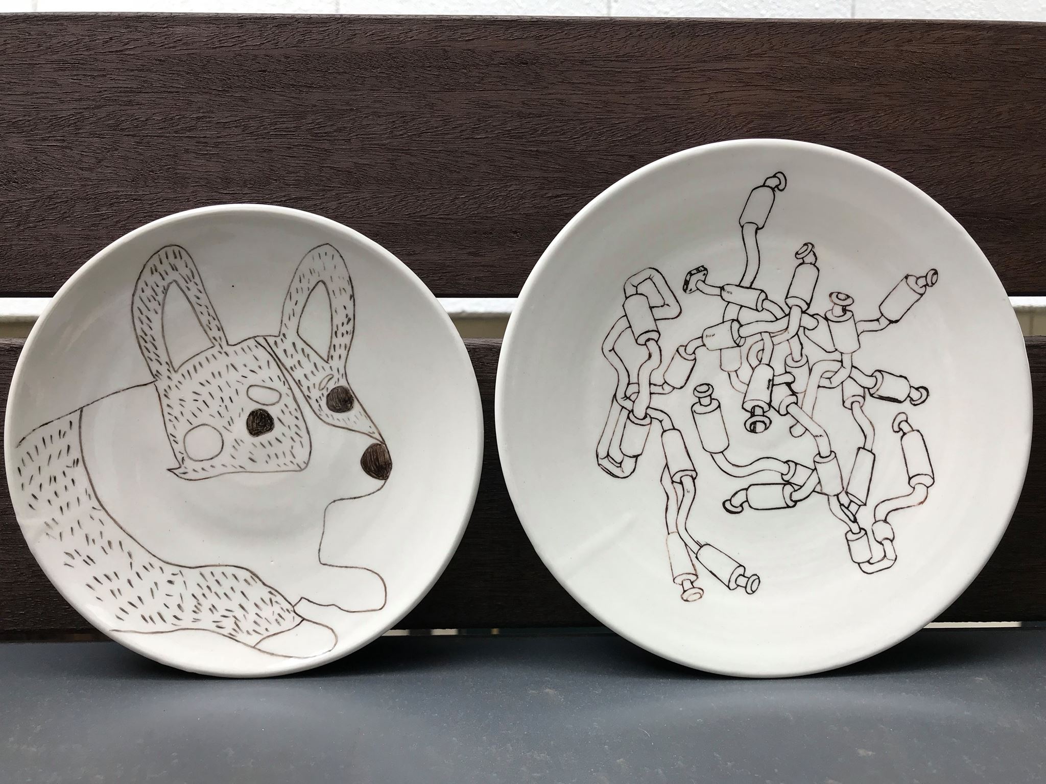 期間限定ワークショップのお知らせ 陶器のお皿に絵を描く コトノハコ
